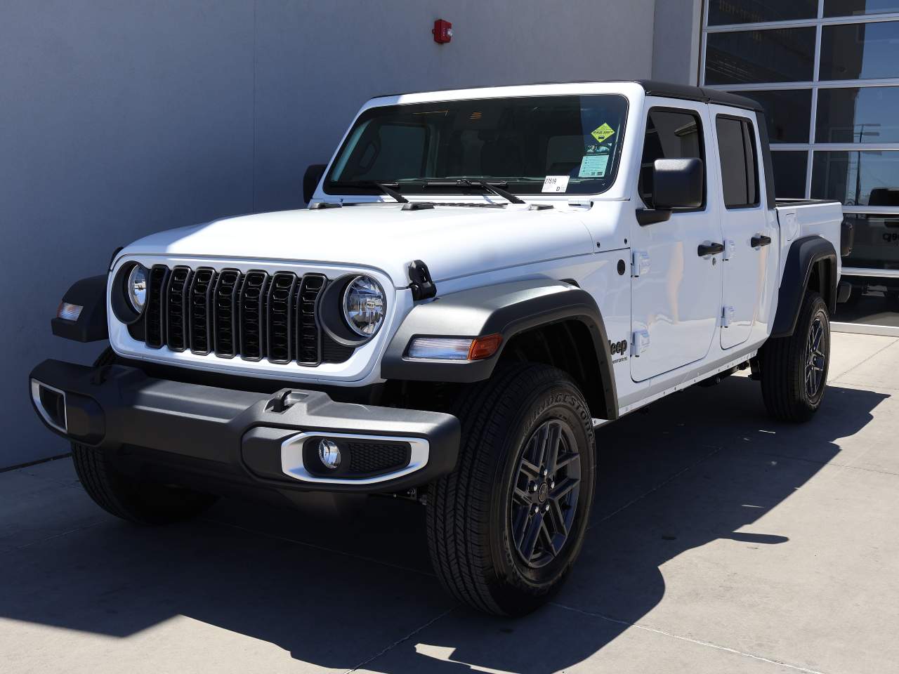 2025 Jeep Gladiator Sport S