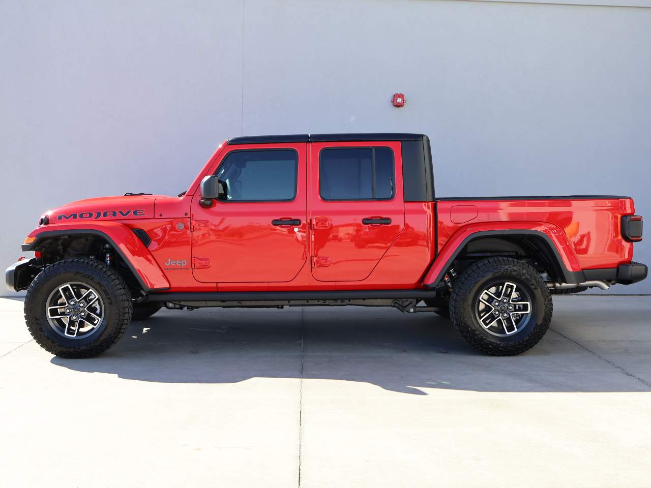 2025 Jeep Gladiator Mojave