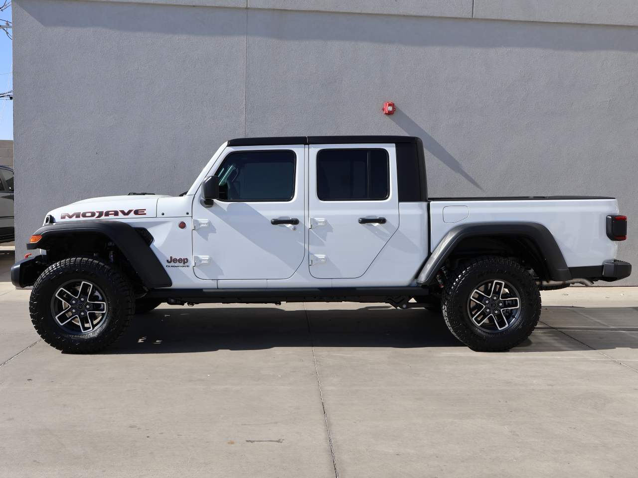 2025 Jeep Gladiator Mojave