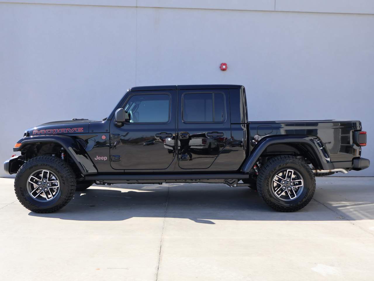 2025 Jeep Gladiator Mojave