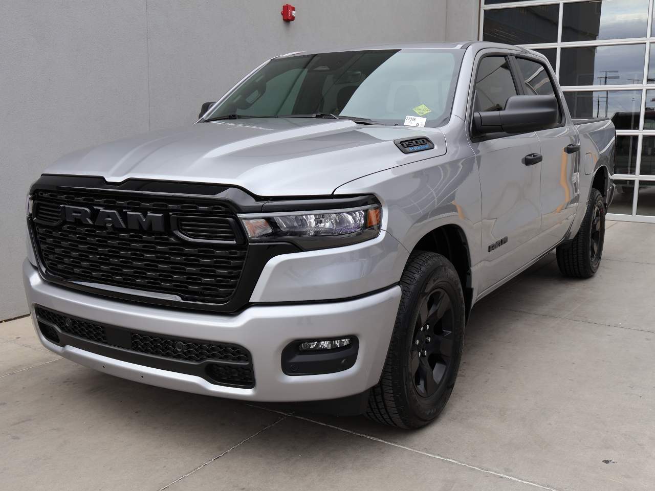 2025 Ram 1500 Crew Cab Tradesman