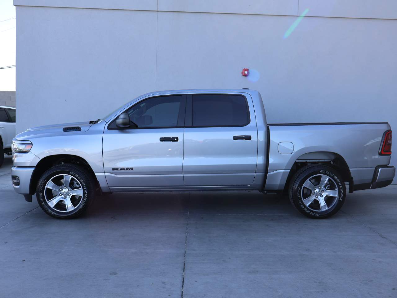 2025 Ram 1500 Crew Cab Tradesman