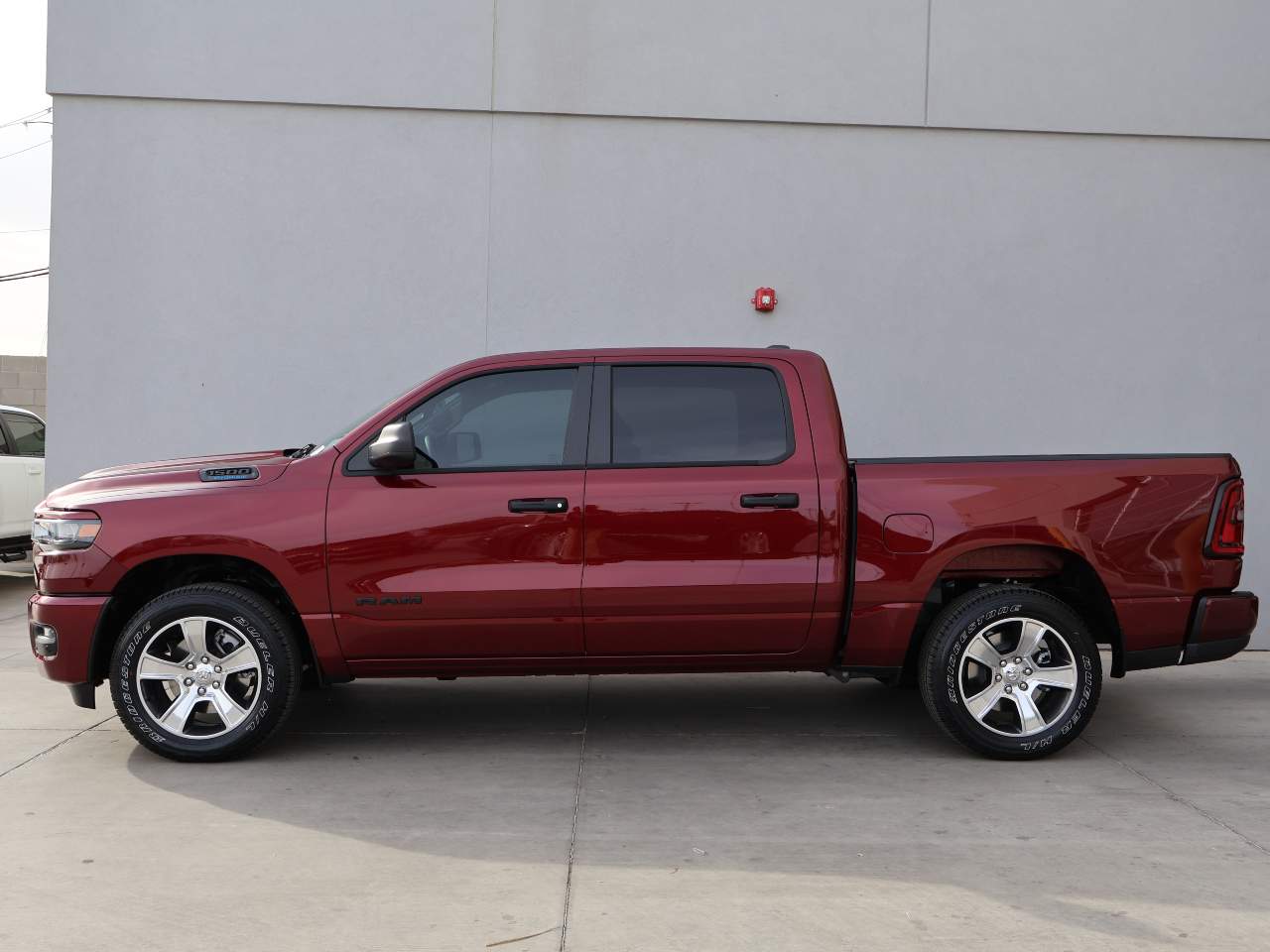 2025 Ram 1500 Crew Cab Tradesman