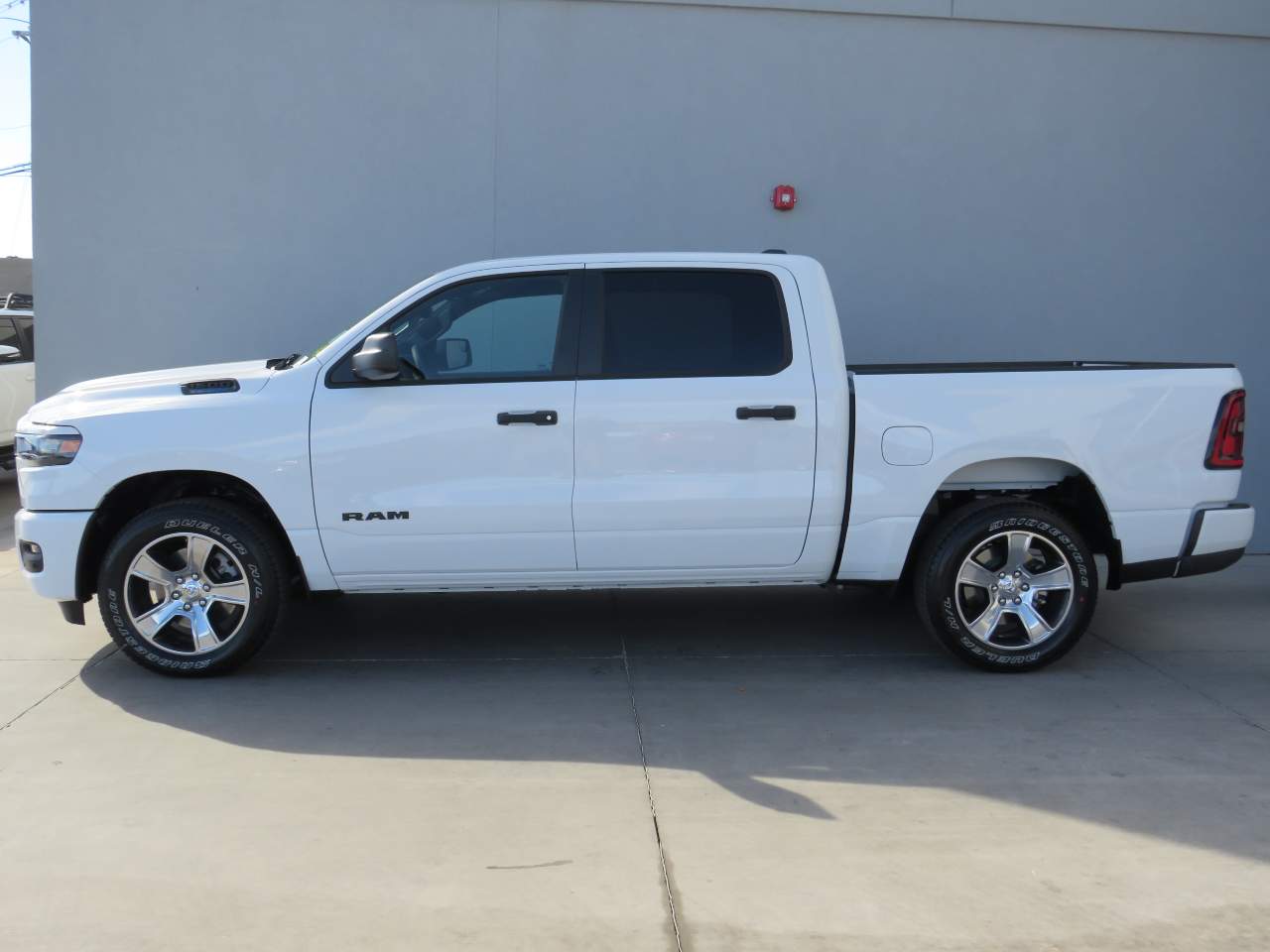 2025 Ram 1500 Crew Cab Tradesman