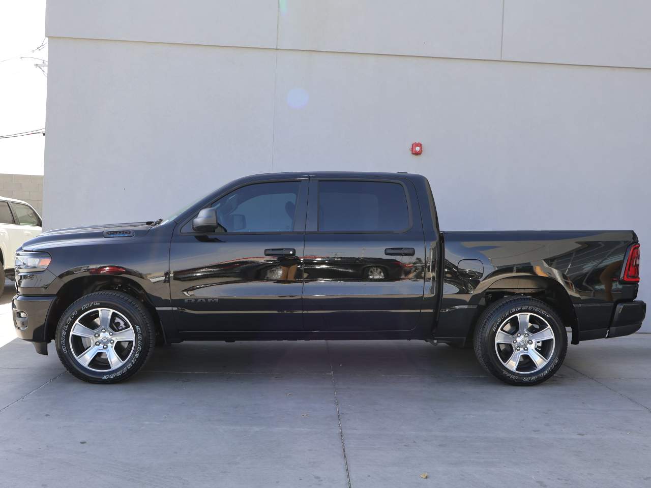 2025 Ram 1500 Crew Cab Tradesman