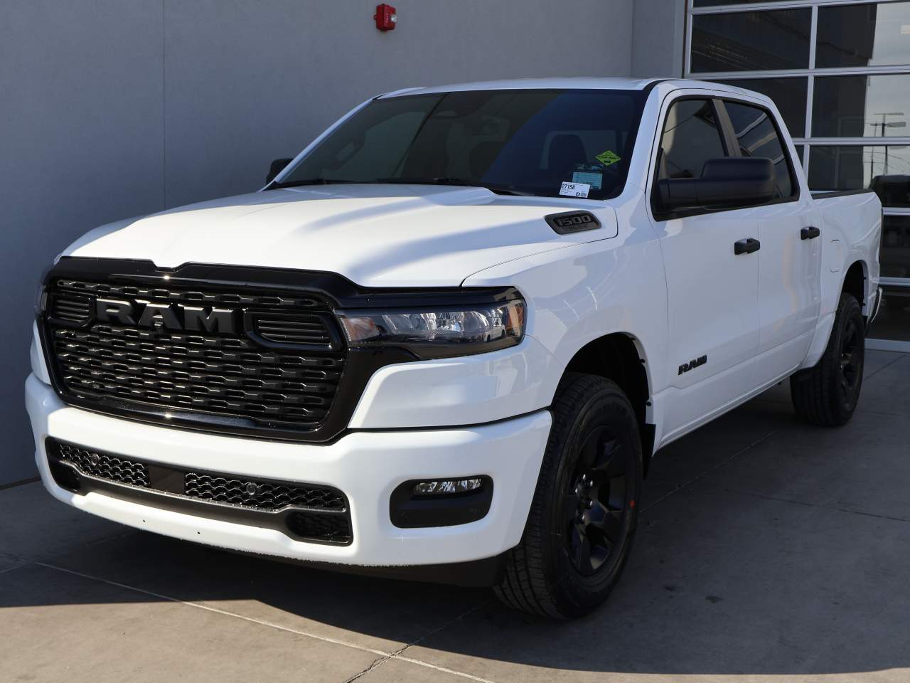 2025 Ram 1500 Crew Cab Tradesman