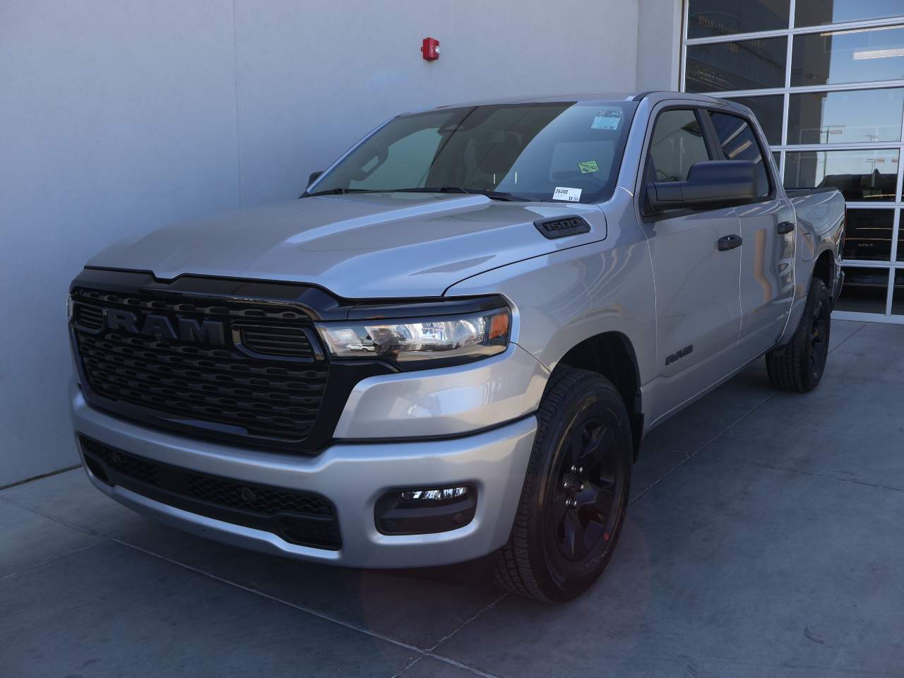 2025 Ram 1500 Crew Cab Tradesman