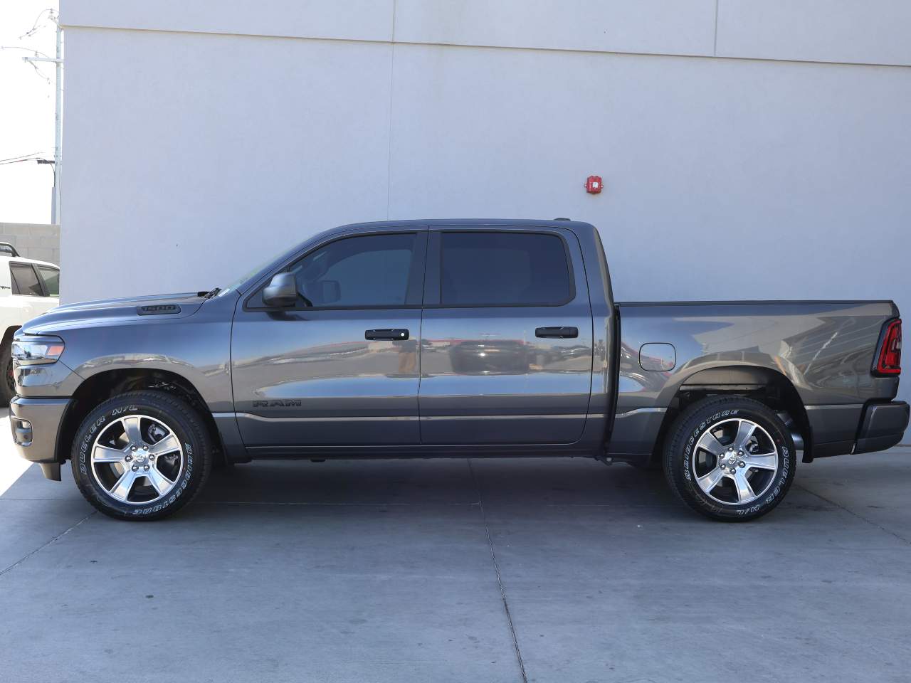 2025 Ram 1500 Crew Cab Tradesman