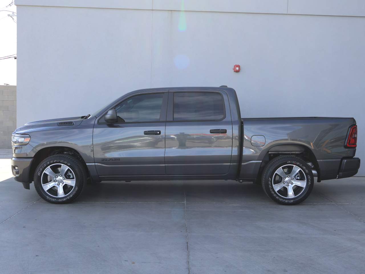 2026 Ram 1500 Crew Cab Tradesman