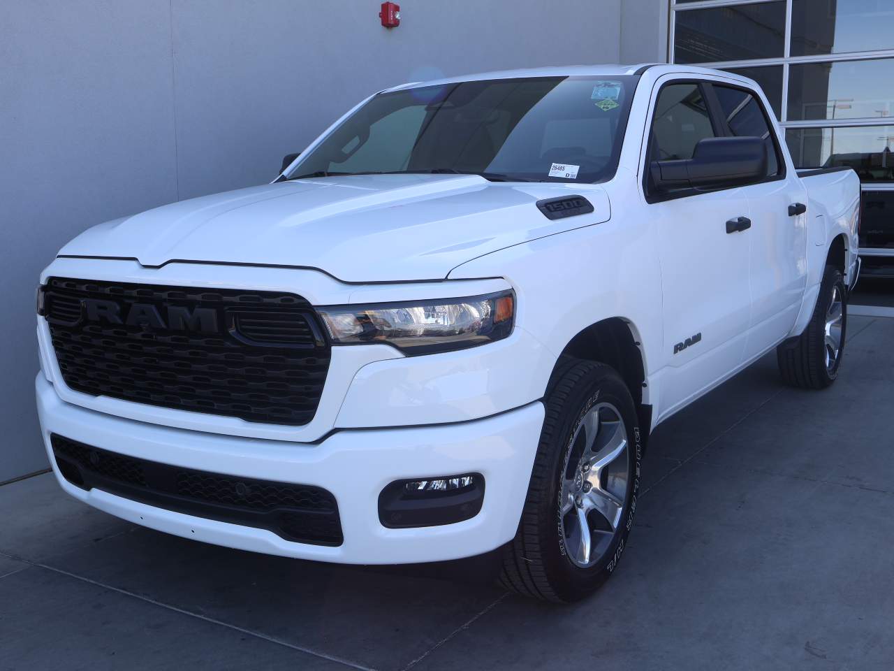 2025 Ram 1500 Crew Cab Tradesman