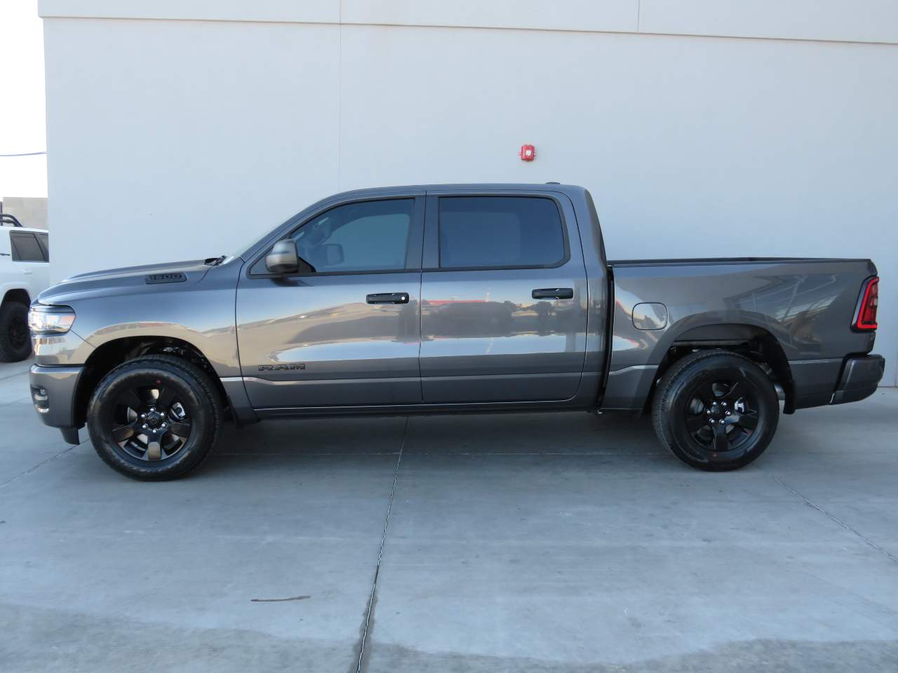 2025 Ram 1500 Crew Cab Tradesman