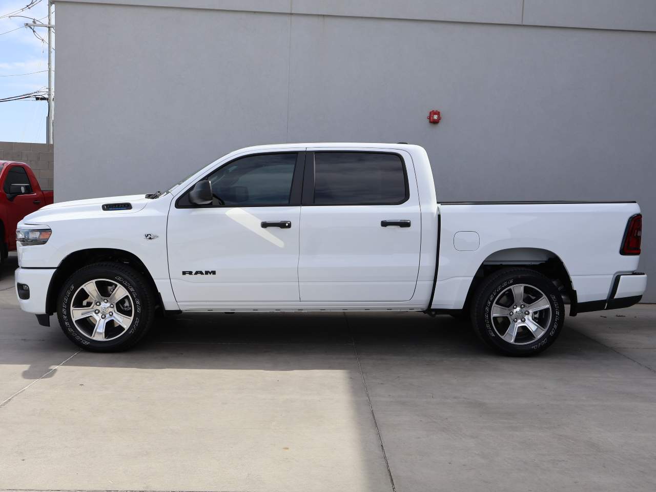 2026 Ram 1500 Crew Cab Express