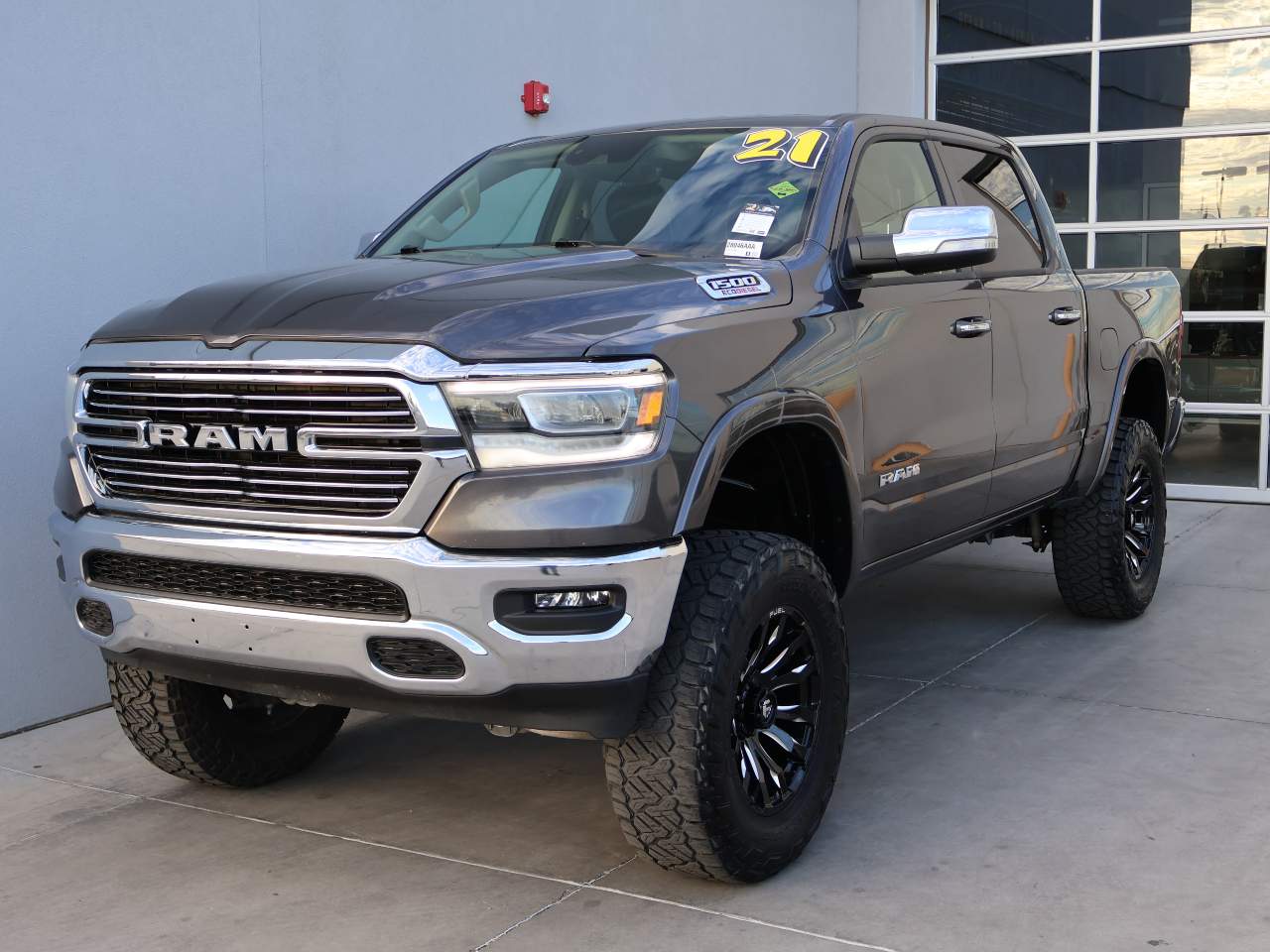 2021 Ram 1500 Laramie Crew Cab