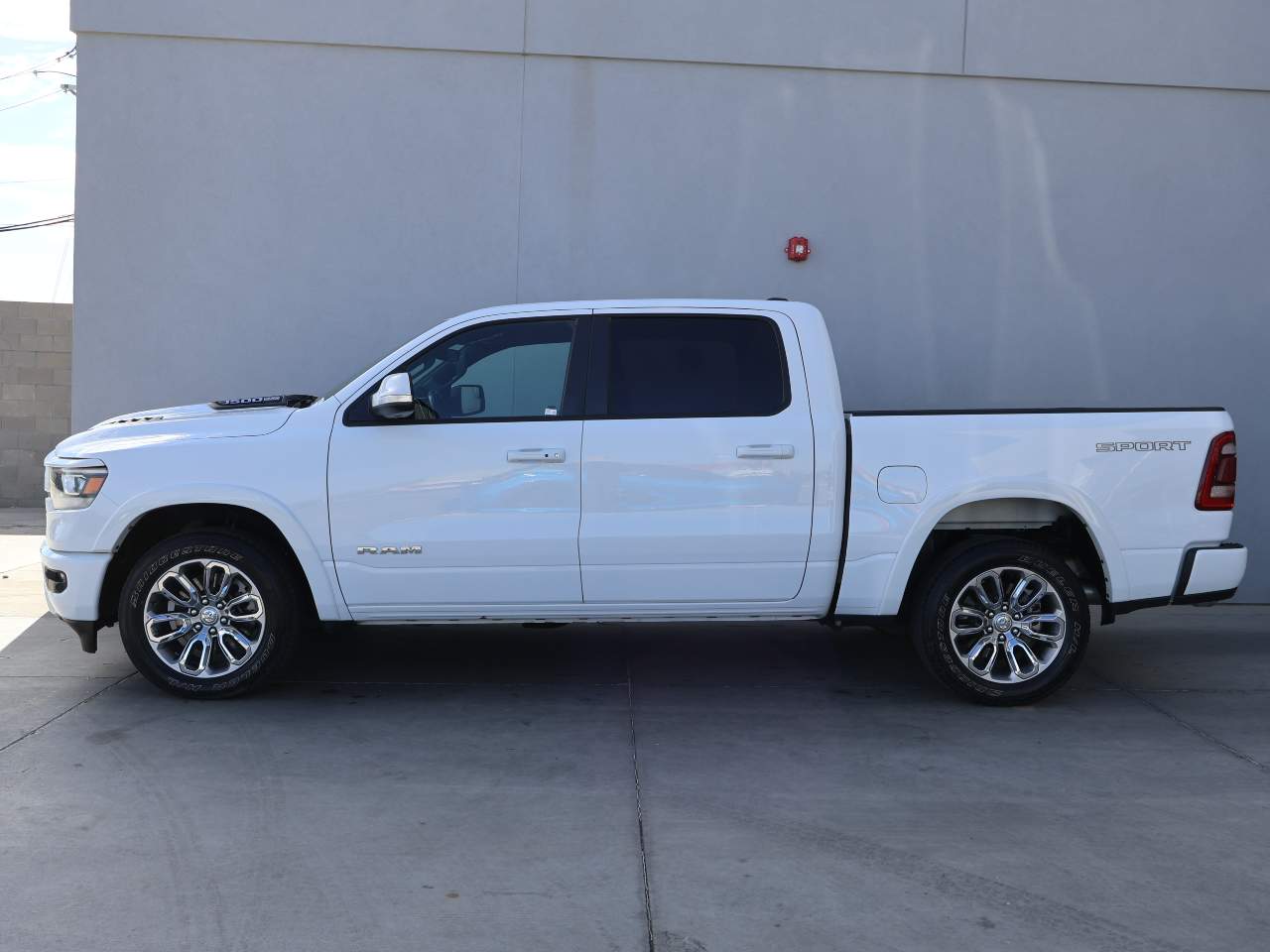 2022 Ram 1500 Laramie Crew Cab