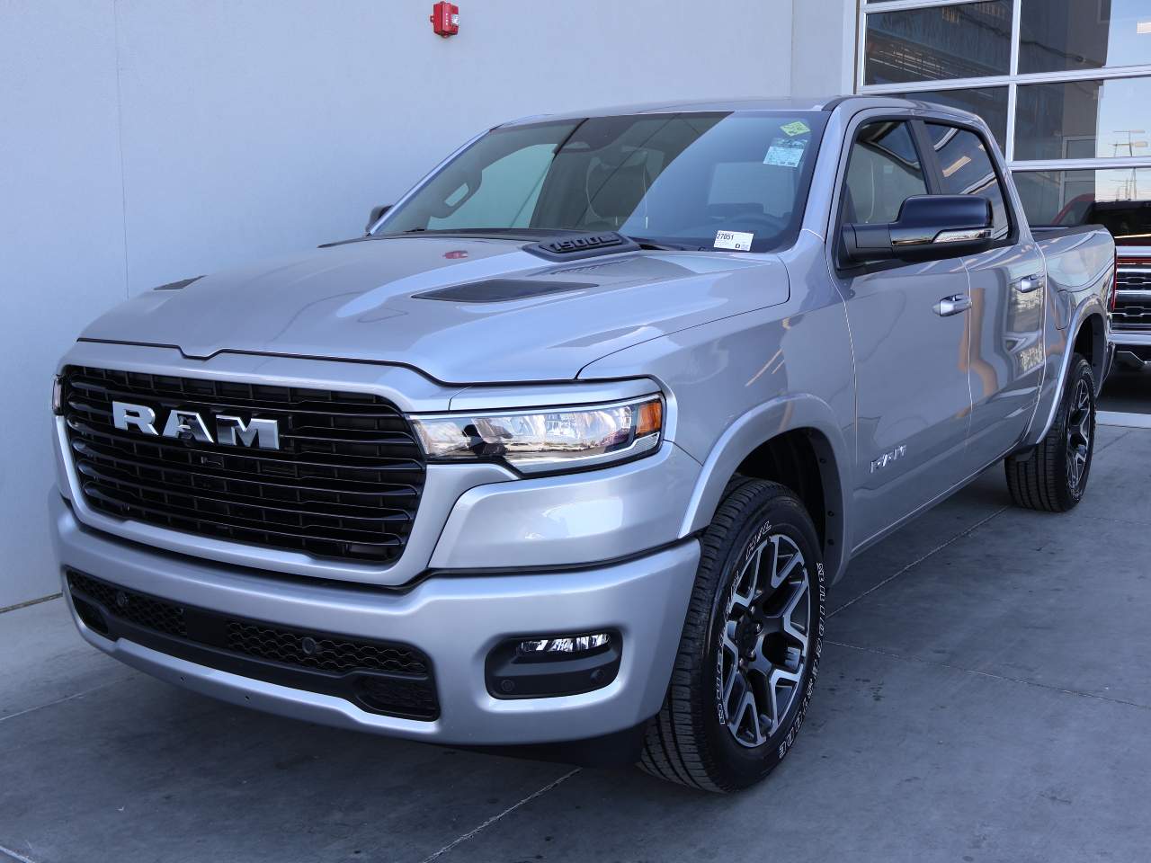 2025 Ram 1500 Crew Cab Laramie