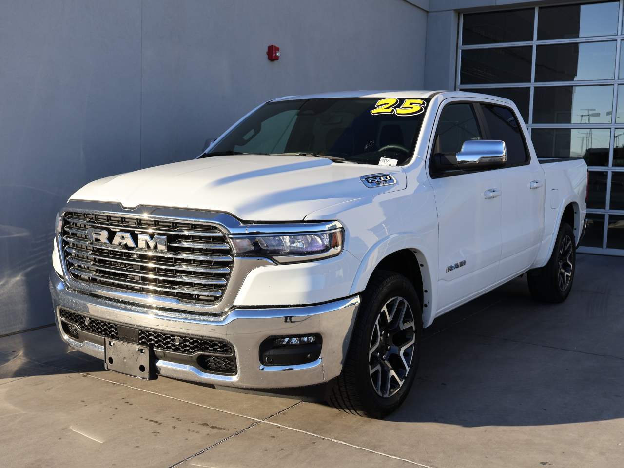 2025 Ram 1500 Laramie Crew Cab