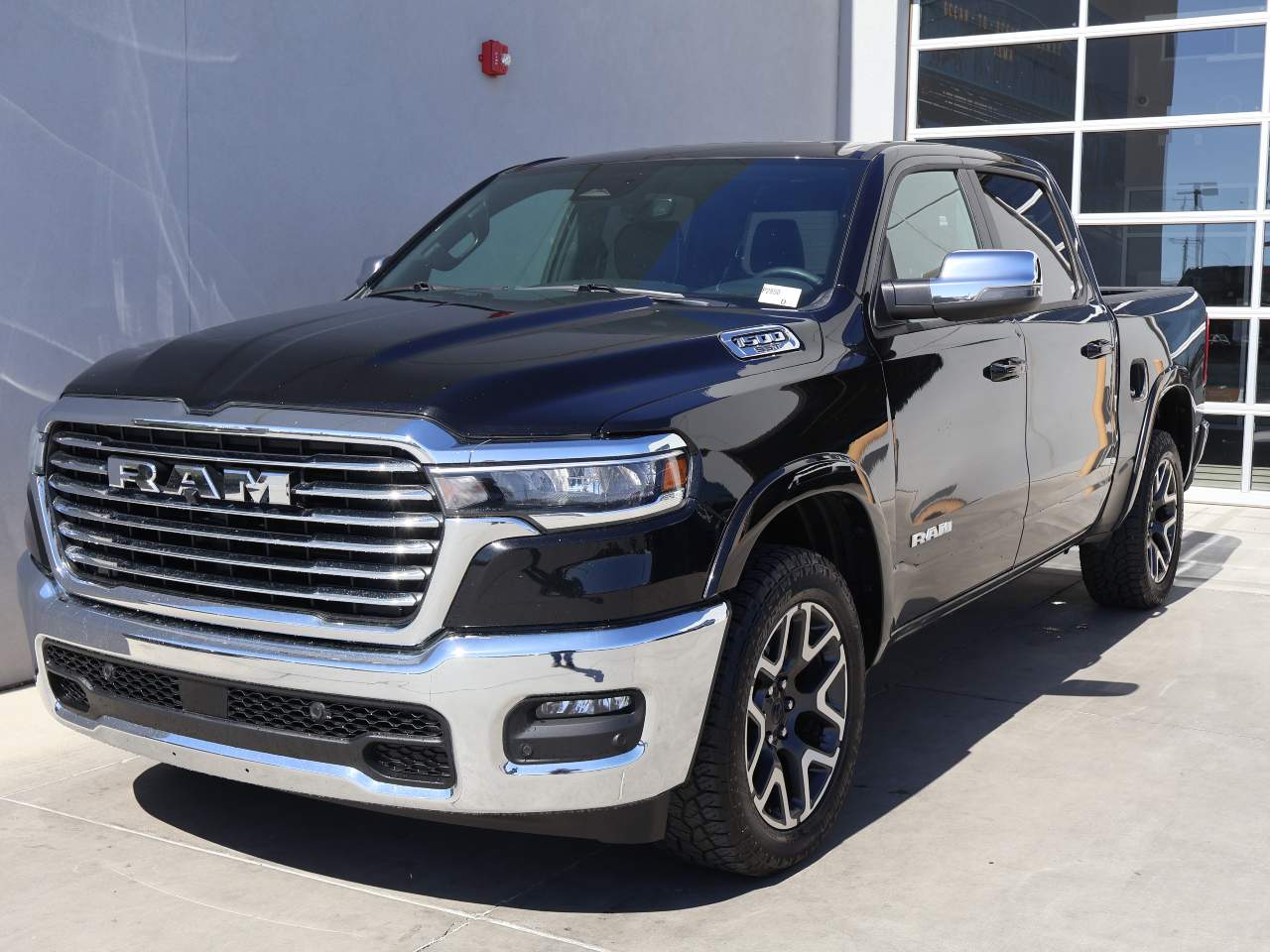 2025 Ram 1500 Laramie Crew Cab