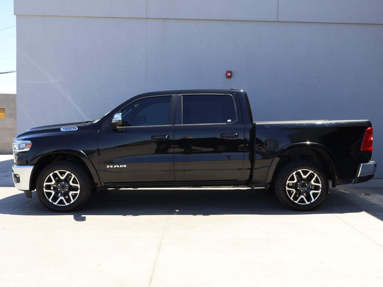 2025 Ram 1500 Laramie Crew Cab