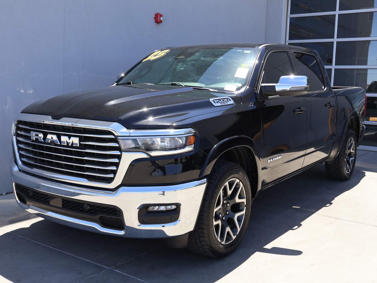 2025 Ram 1500 Laramie Crew Cab
