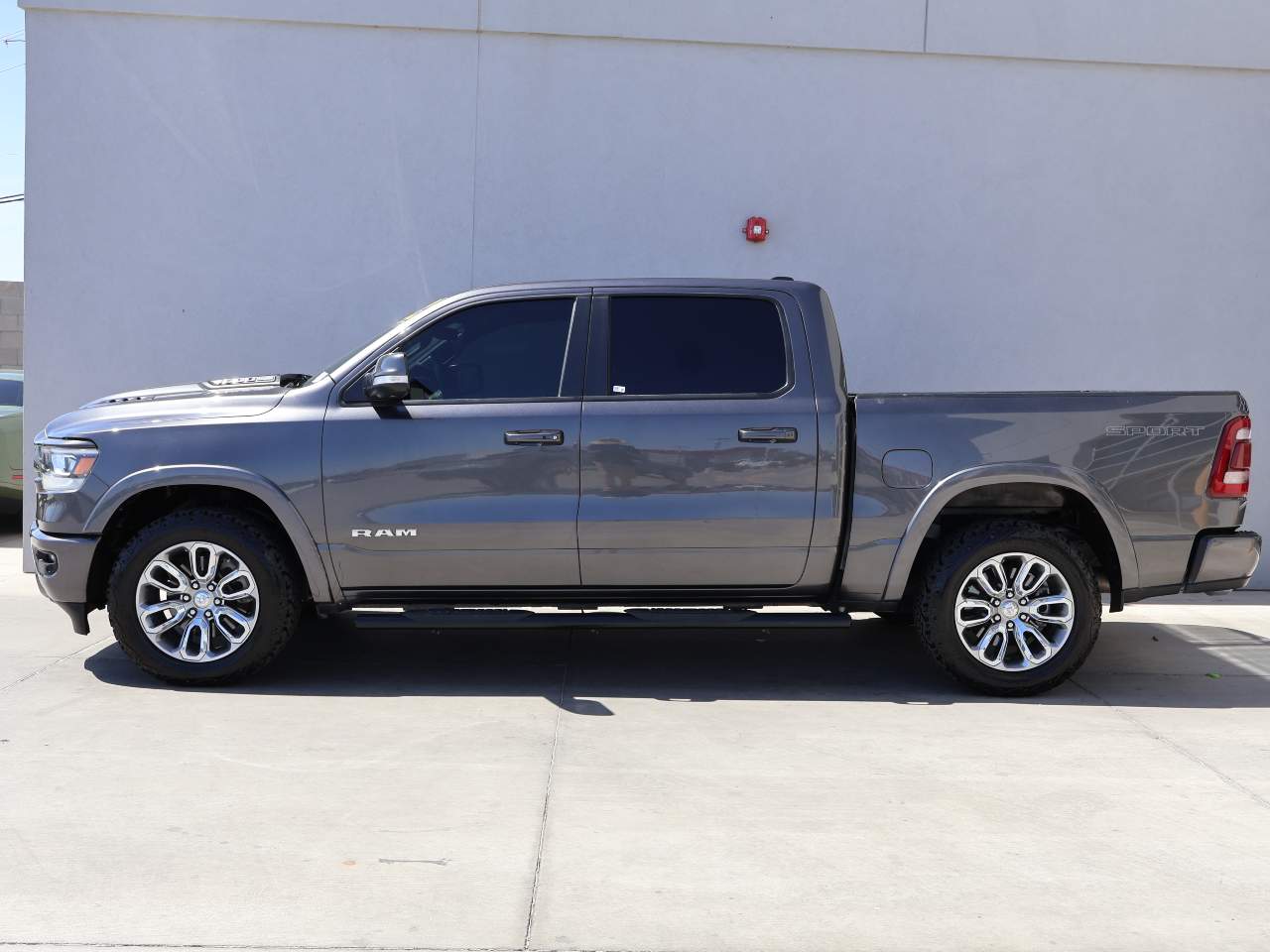 2022 Ram 1500 Laramie Crew Cab