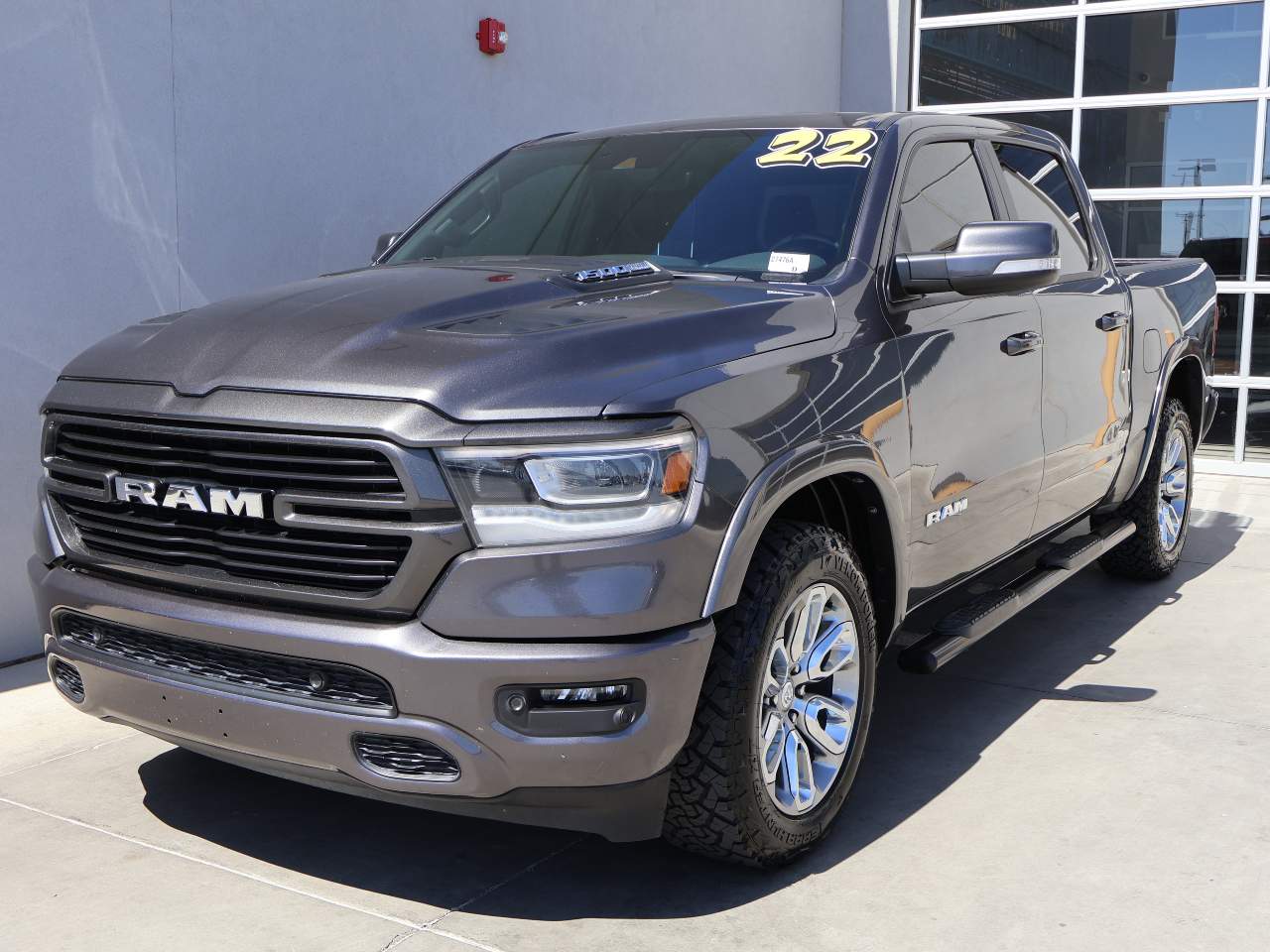 2022 Ram 1500 Laramie Crew Cab