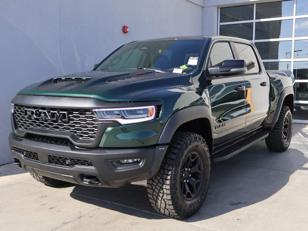 2026 Ram 1500 Crew Cab RHO