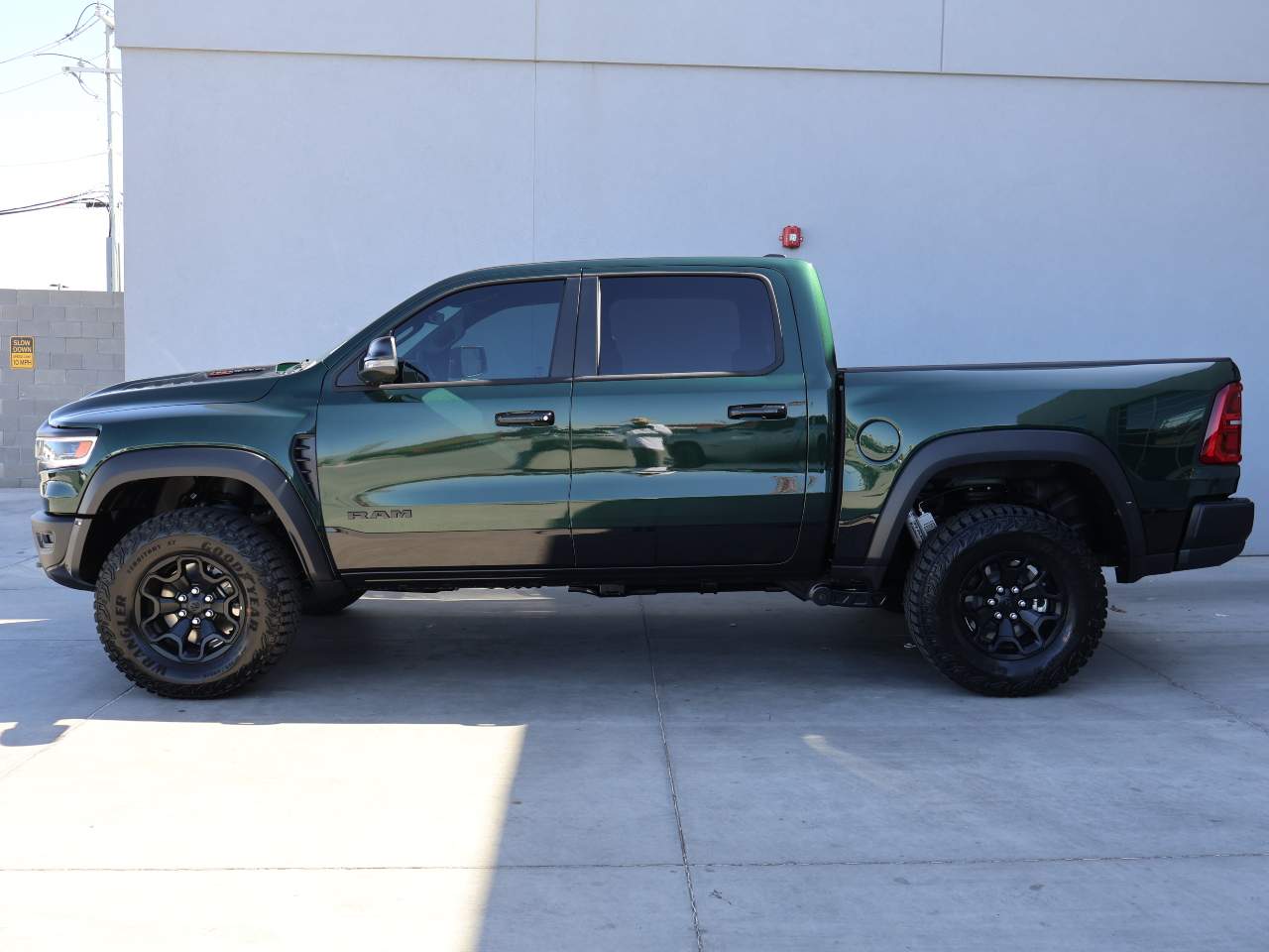 2026 Ram 1500 Crew Cab RHO