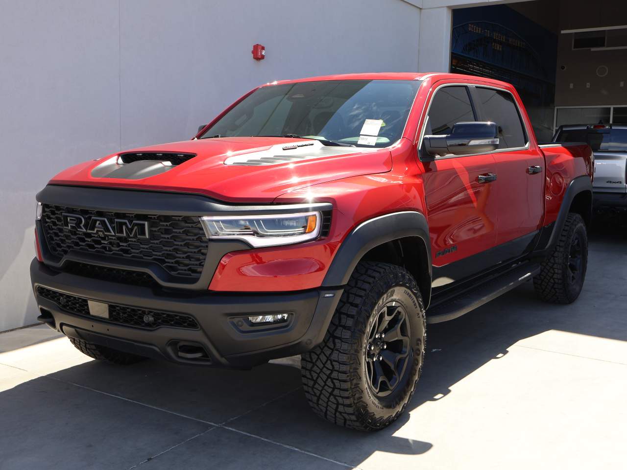 2026 Ram 1500 Crew Cab RHO