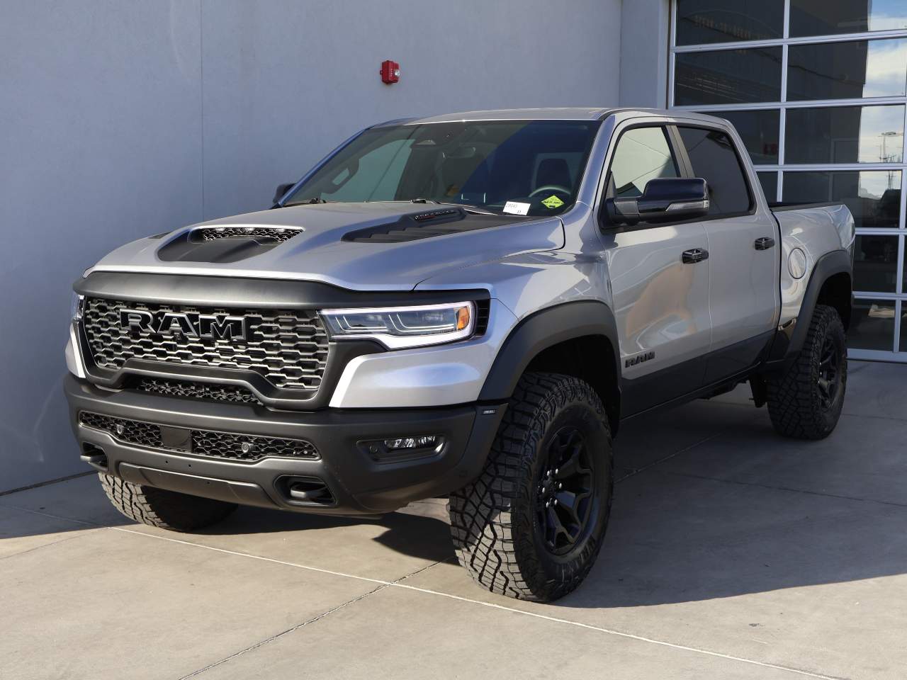 2026 Ram 1500 Crew Cab RHO