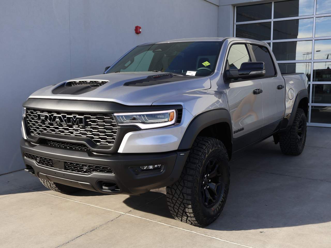 2026 Ram 1500 Crew Cab RHO