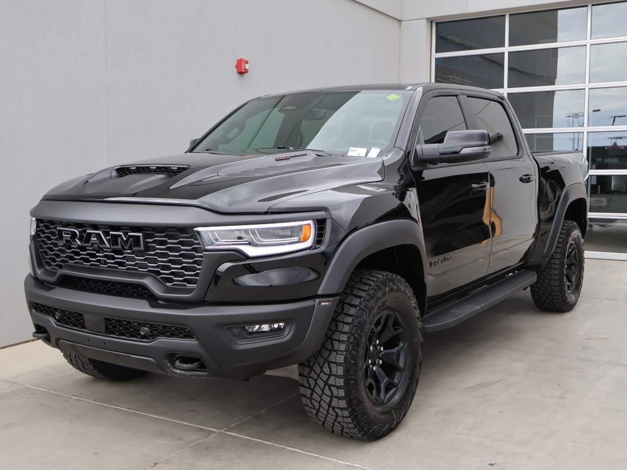 2026 Ram 1500 Crew Cab RHO