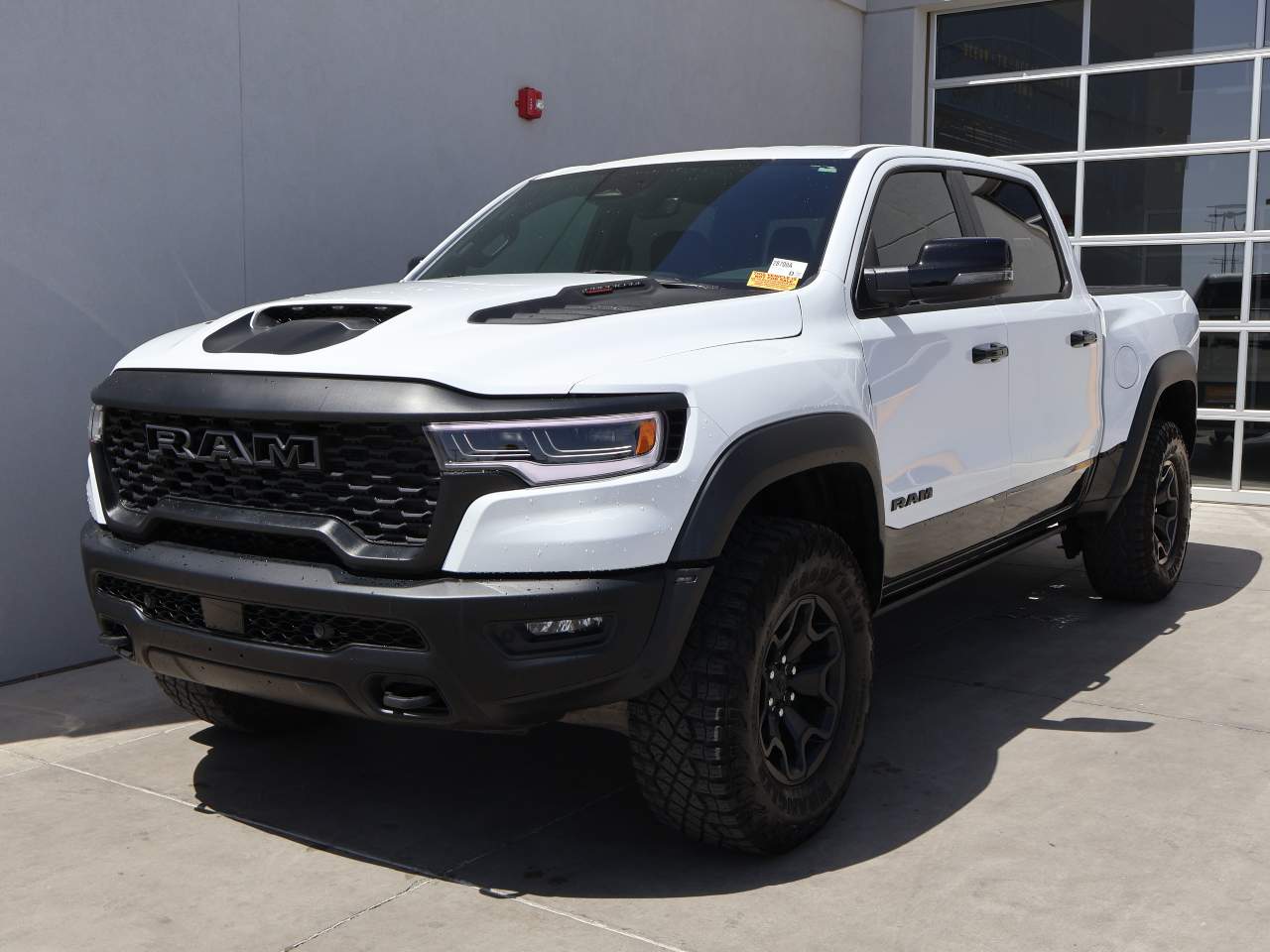 2025 RAM 1500 RHO 4x4 Crew Cab 5'7's photo