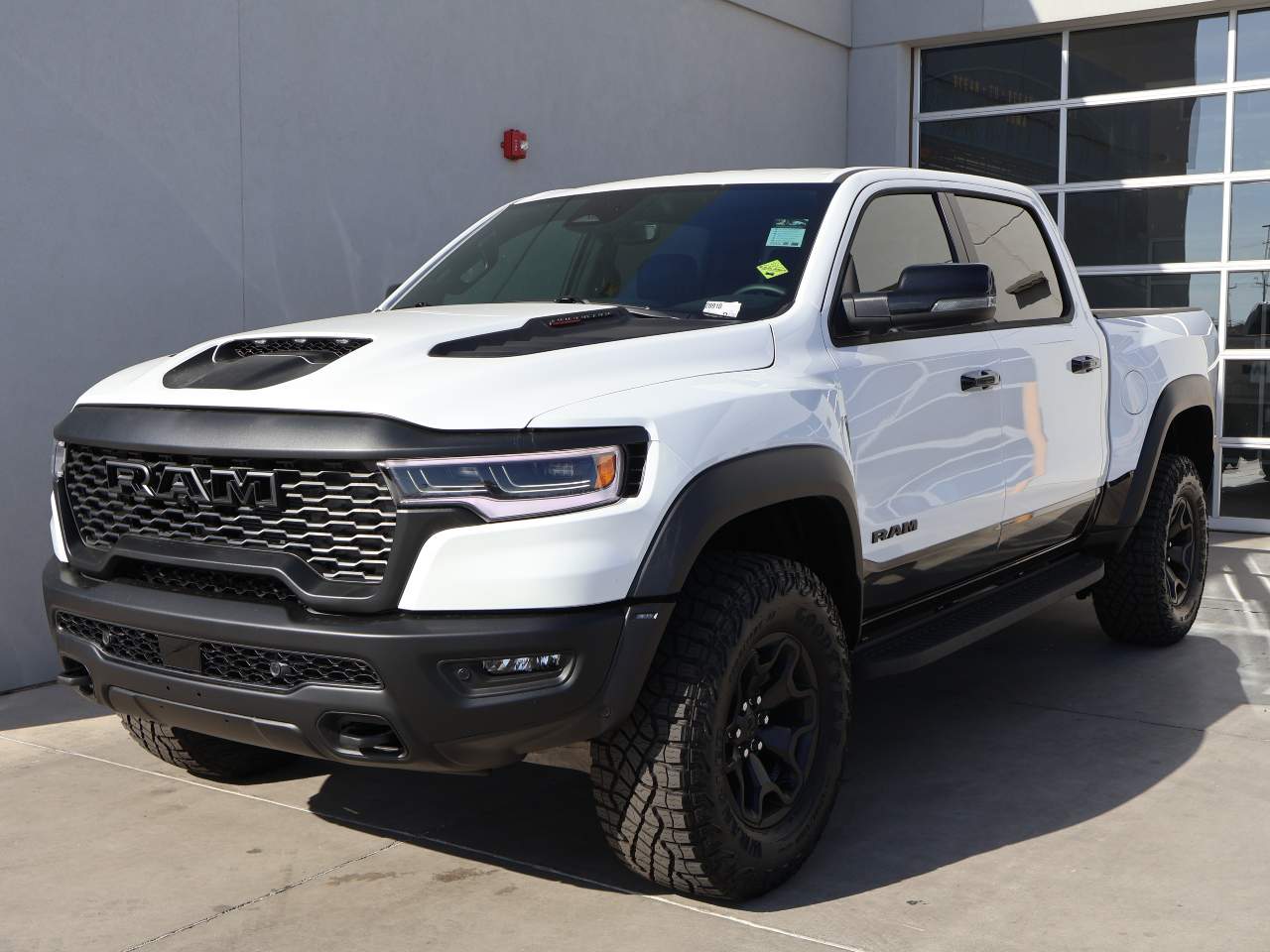 2026 Ram 1500 Crew Cab RHO