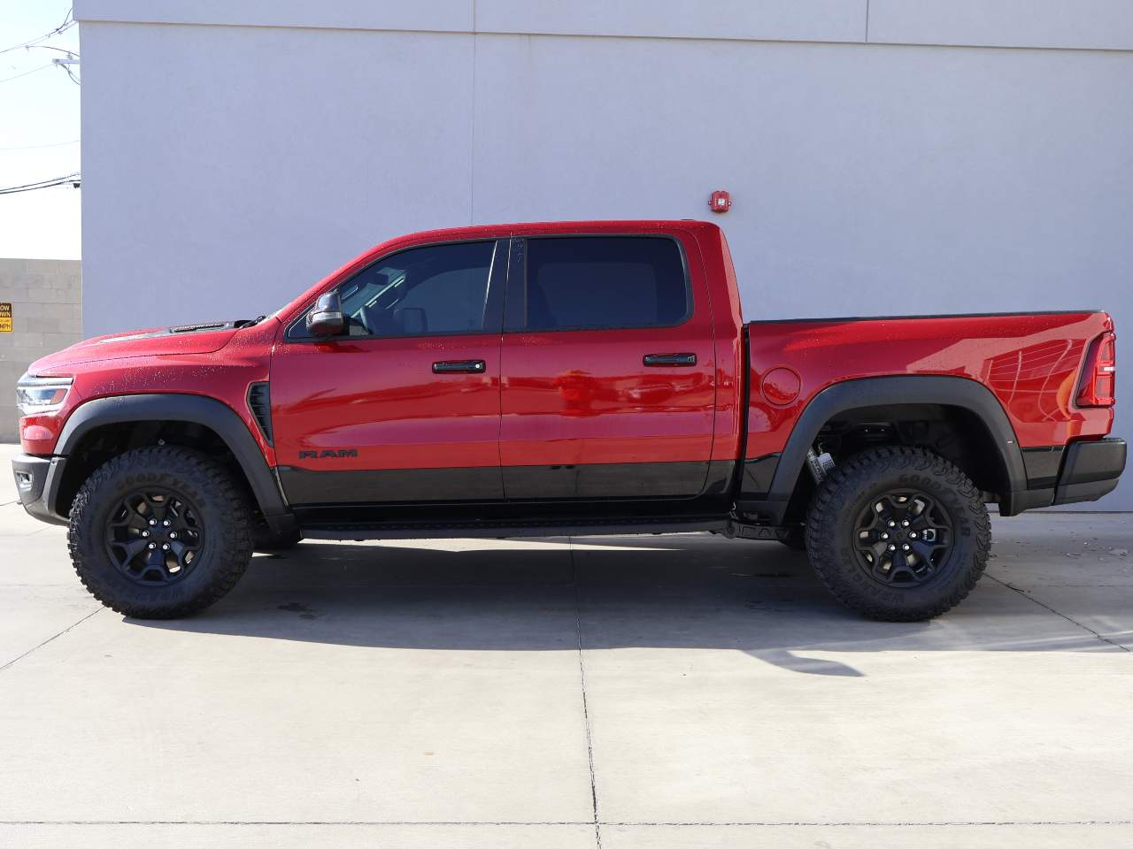 2026 Ram 1500 Crew Cab RHO
