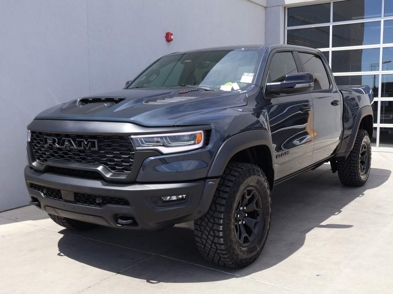 2026 Ram 1500 Crew Cab RHO