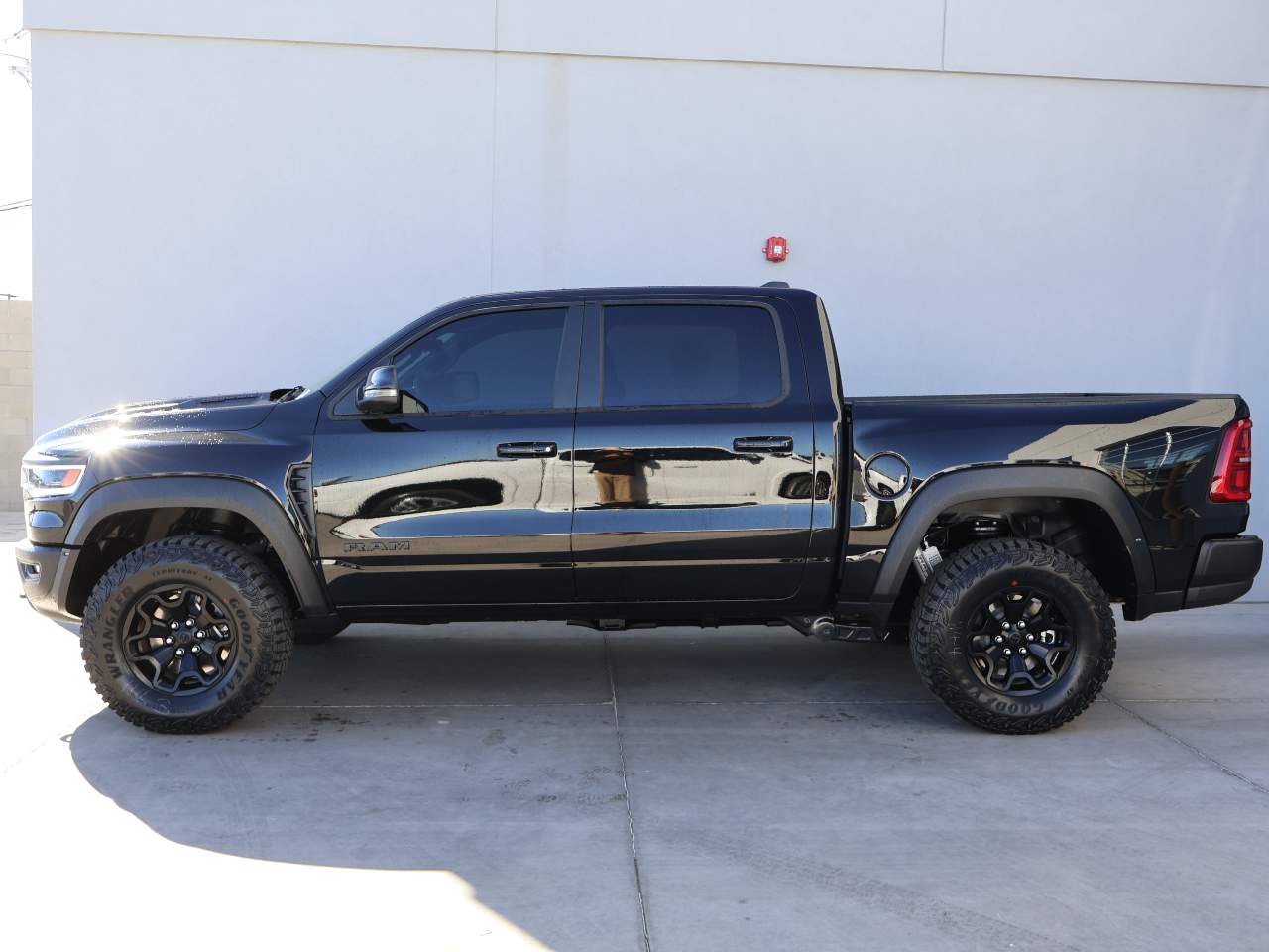 2026 Ram 1500 Crew Cab RHO