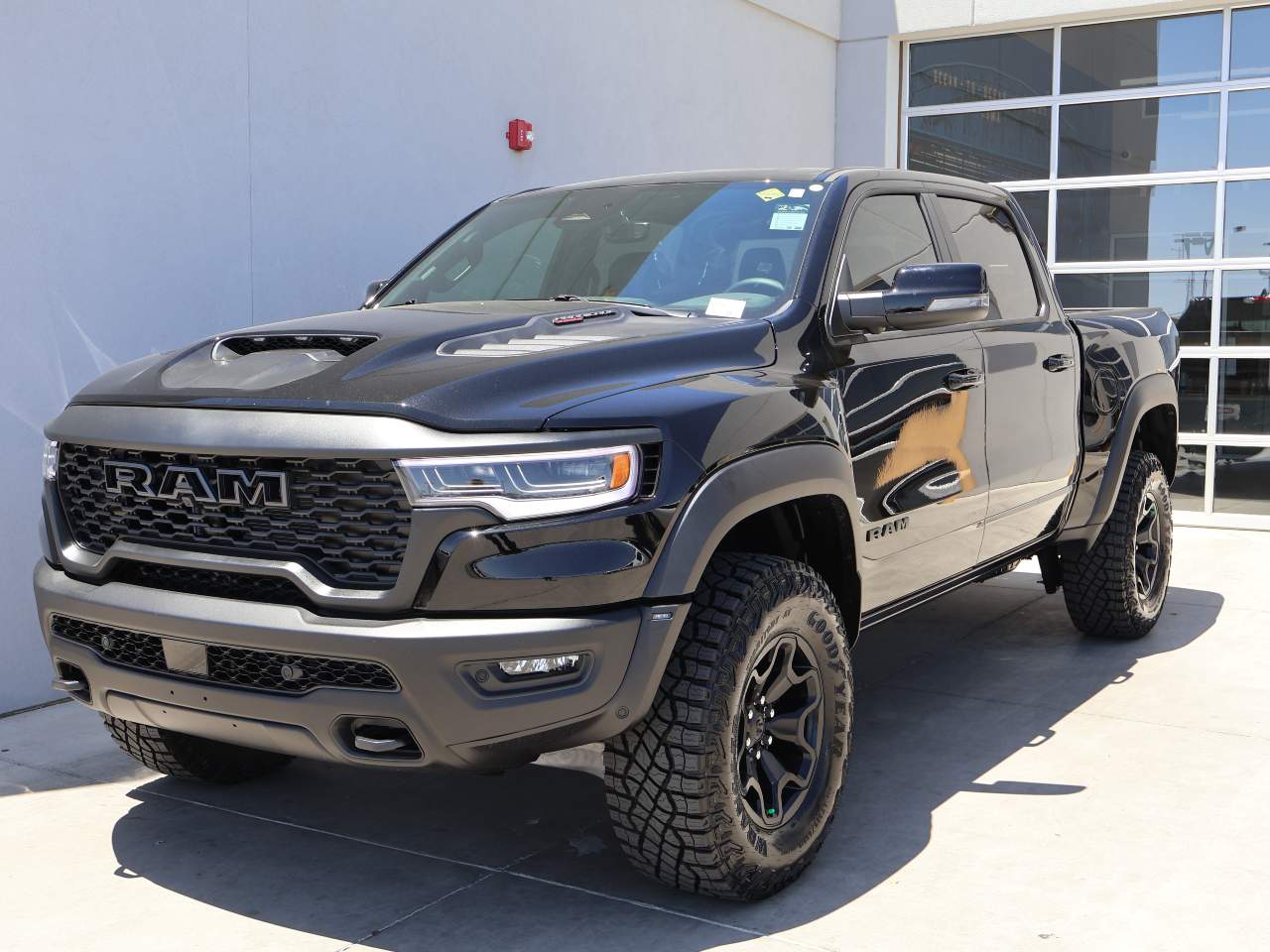 2026 Ram 1500 Crew Cab RHO