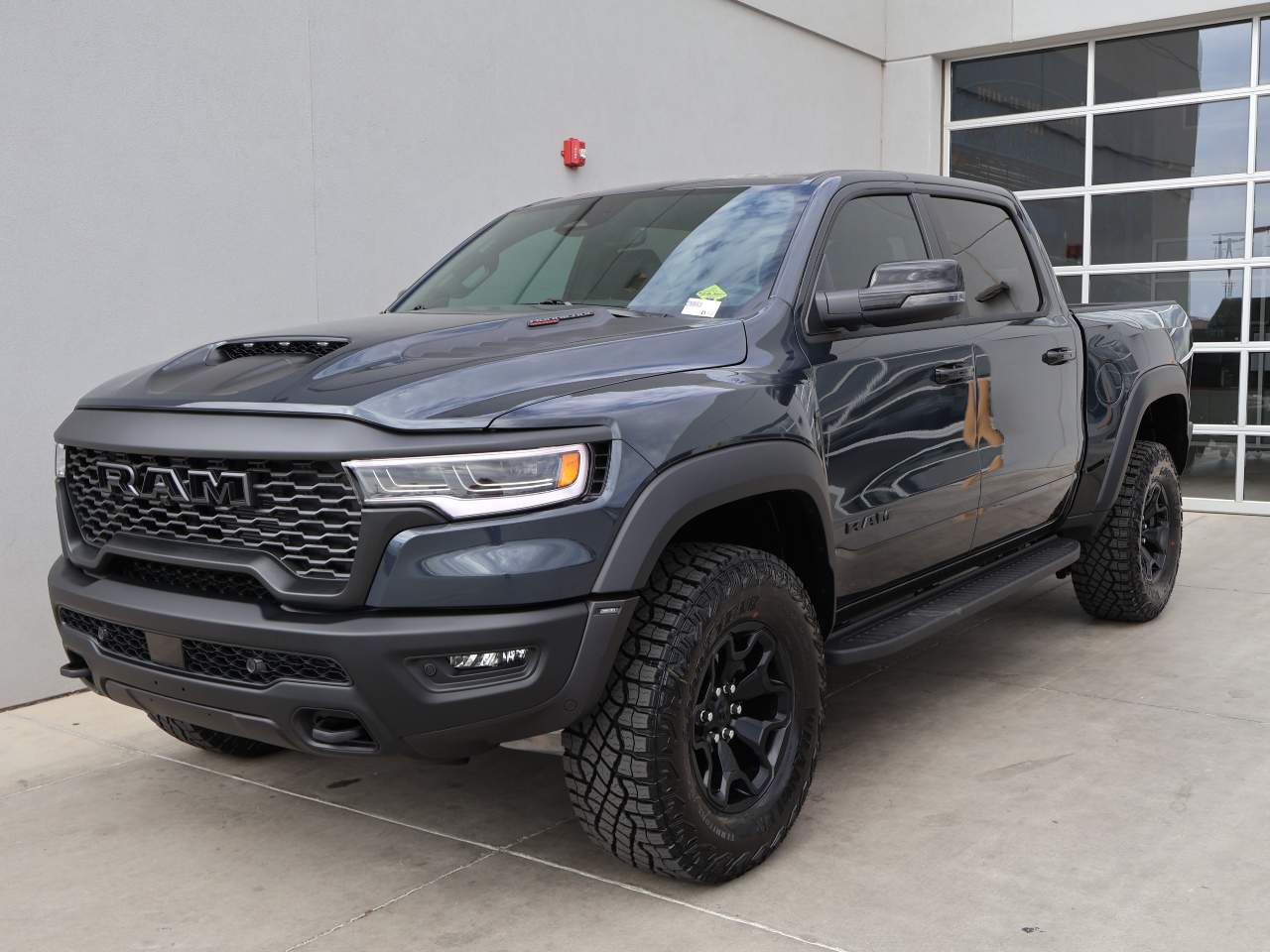 2026 Ram 1500 Crew Cab RHO