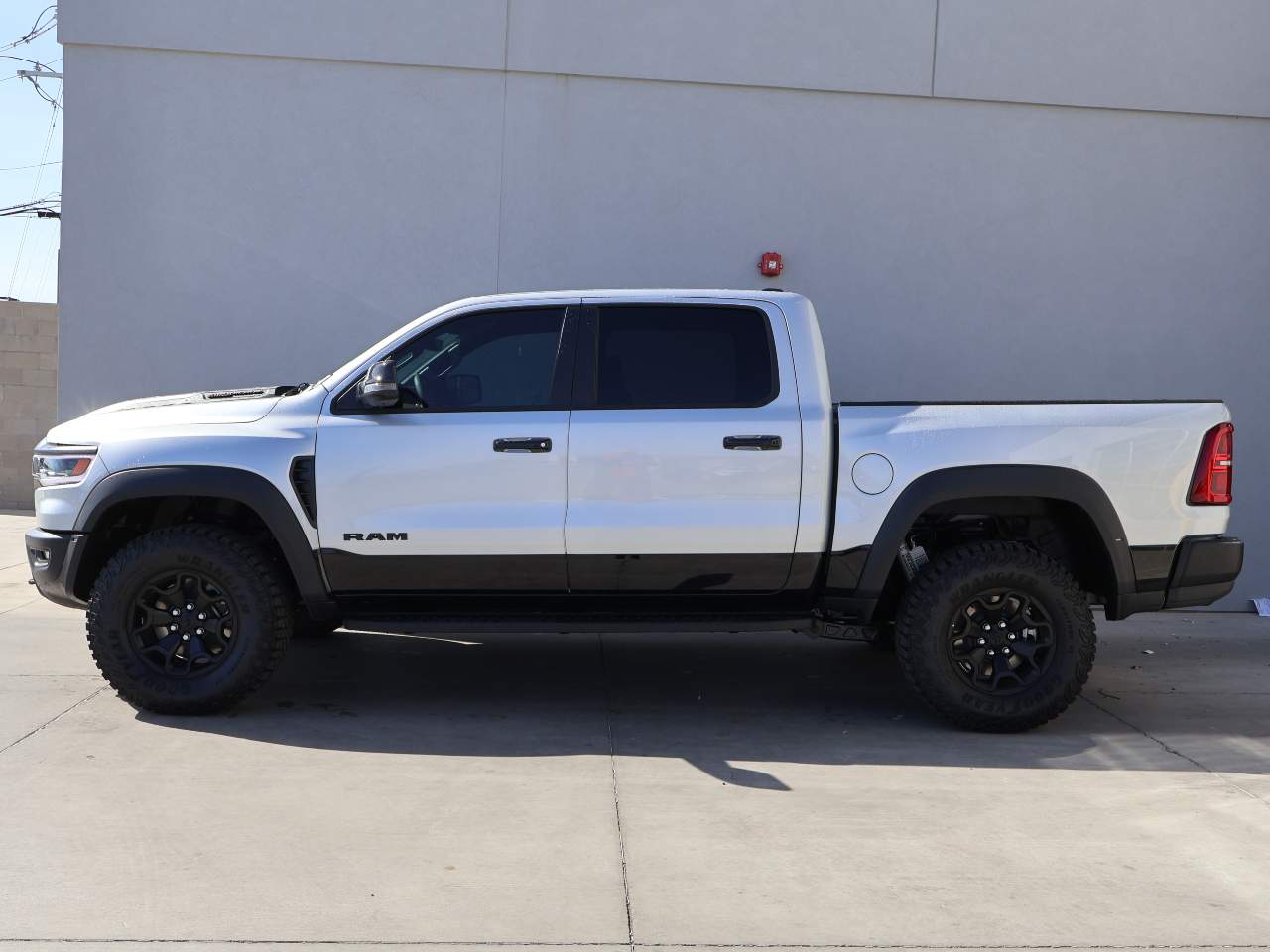 2026 Ram 1500 Crew Cab RHO