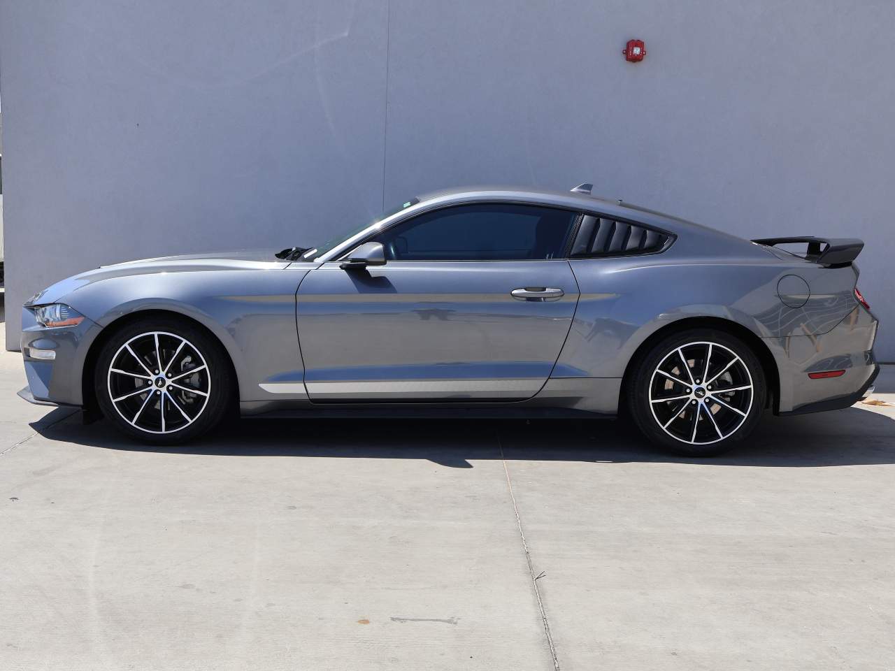 2021 Ford Mustang EcoBoost