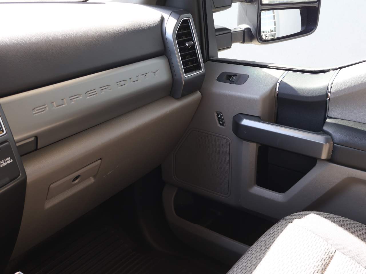 2022 Ford F-350 Super Duty XLT