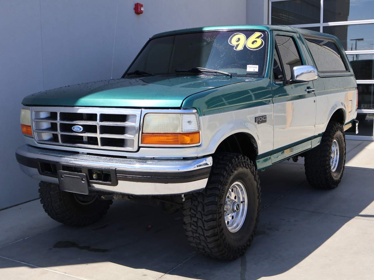1996 Ford Bronco XLT