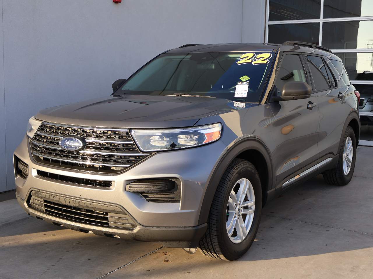 2022 Ford Explorer XLT's photo