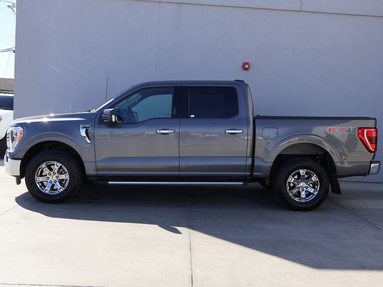 2022 Ford F-150 XLT Crew Cab