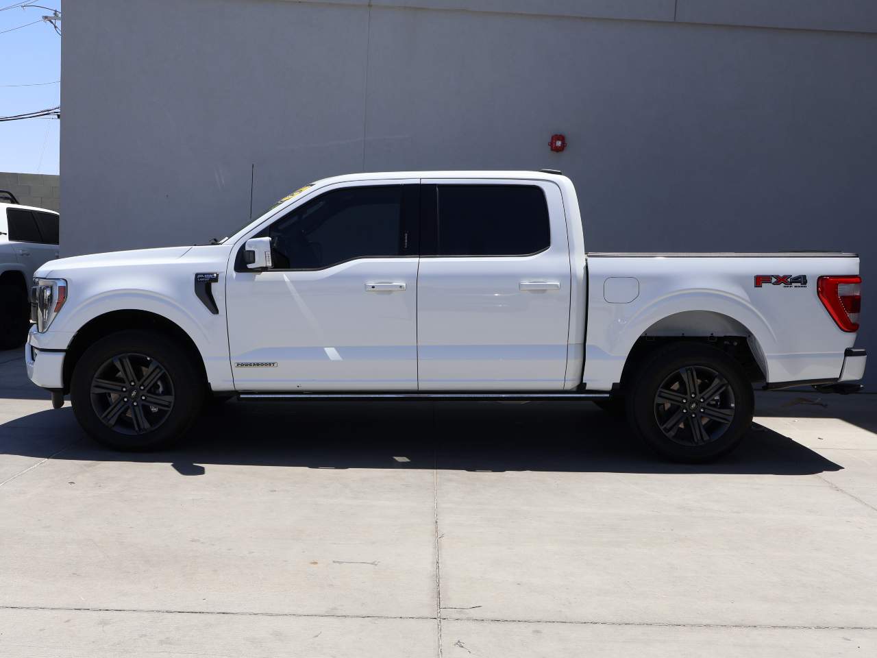 2023 Ford F-150 Lariat Crew Cab