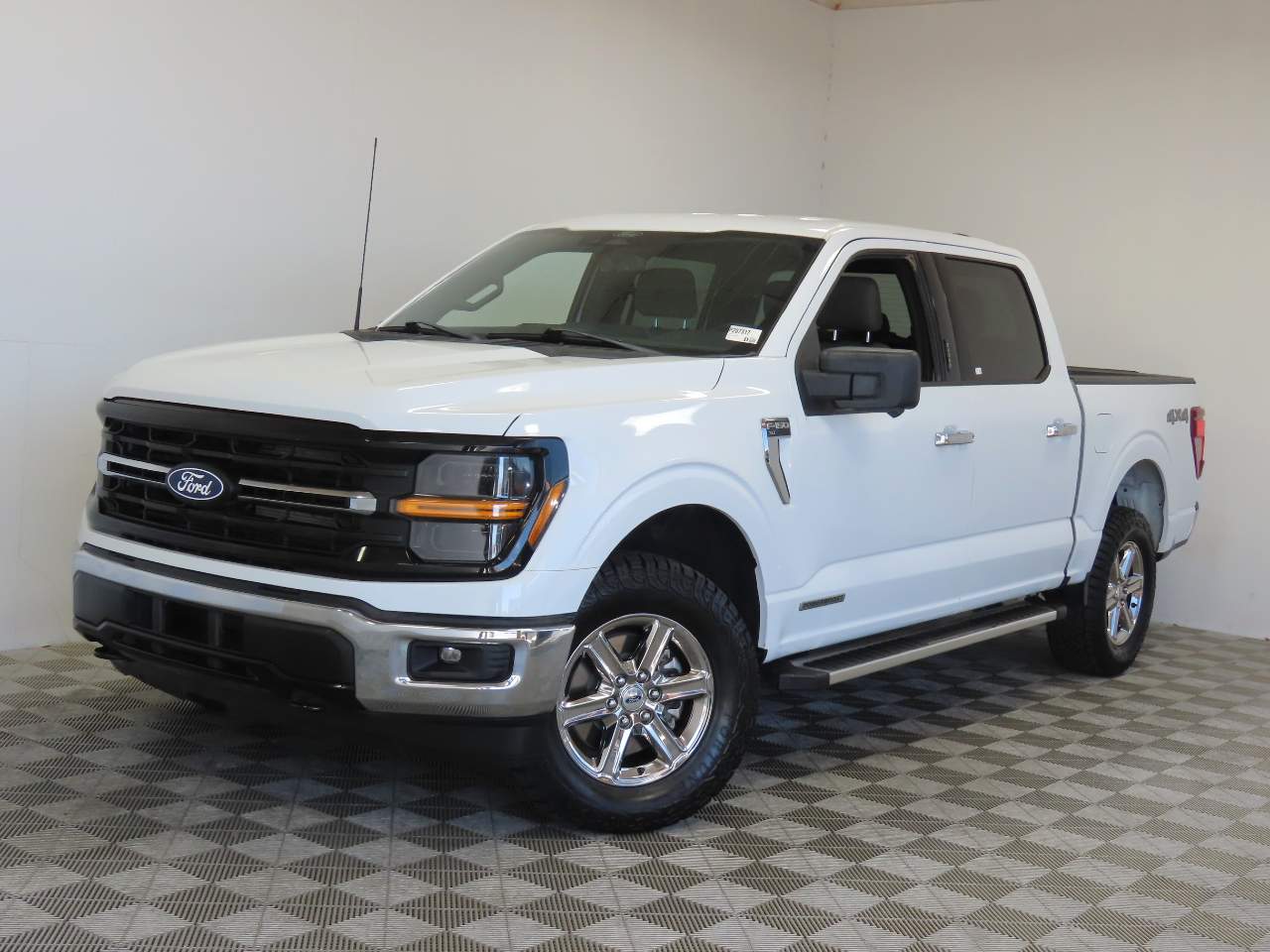 2024 Ford F-150 XLT Crew Cab