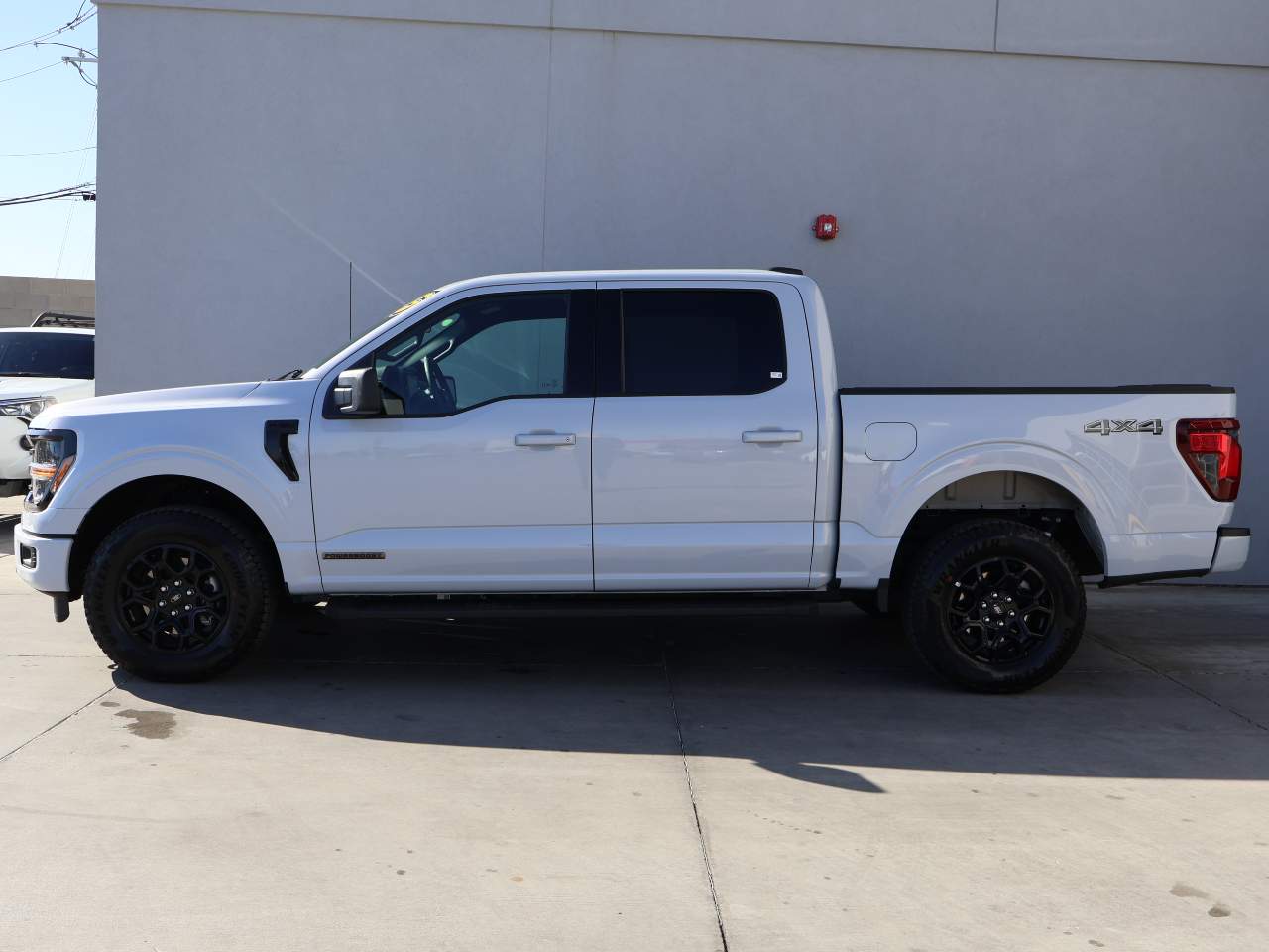 2025 Ford F-150 XLT Crew Cab