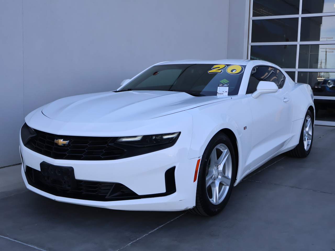 2020 Chevrolet Camaro 1LT's photo