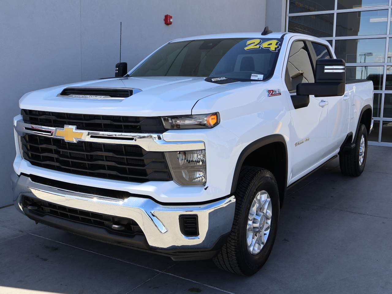 2024 Chevrolet Silverado 2500HD LT Crew Cab