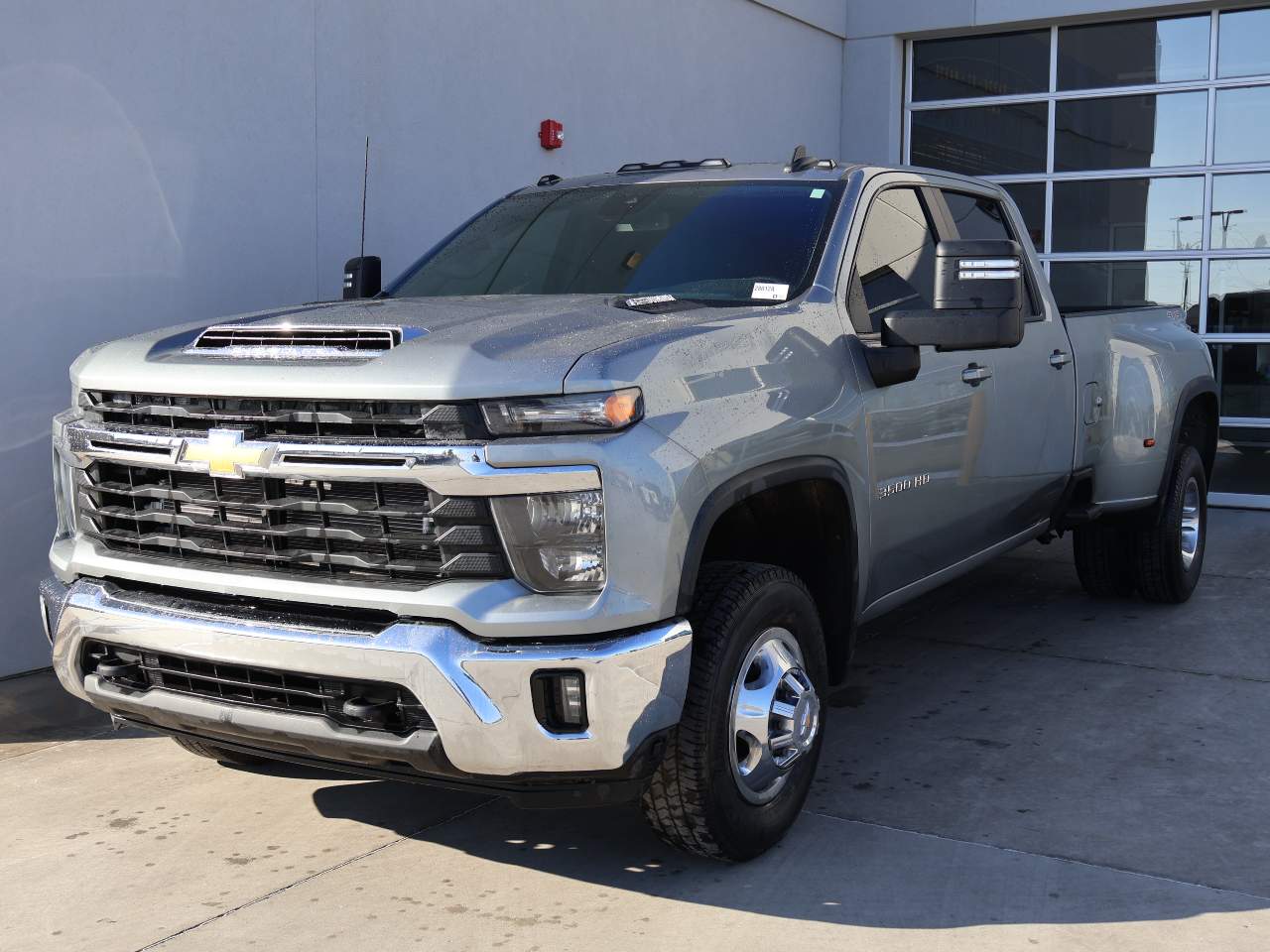 2024 Chevrolet Silverado 3500HD LT Crew Cab